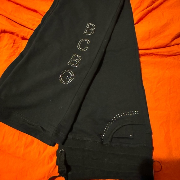 BCBG 2 piece suit(OBO) - Picture 4 of 8